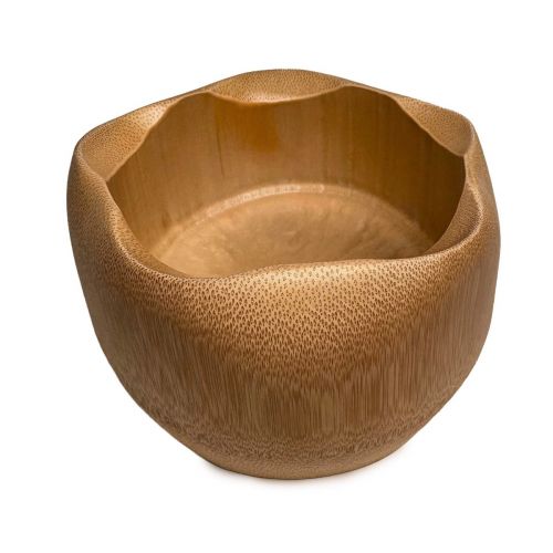 Satori Matcha Set närbild – bambuvispa och matchaskål